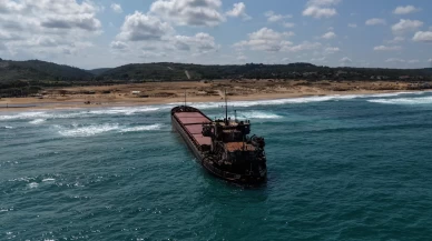 Rusya açıklarında saldırıya uğrayan kargo gemisi Şile’de karaya oturdu!