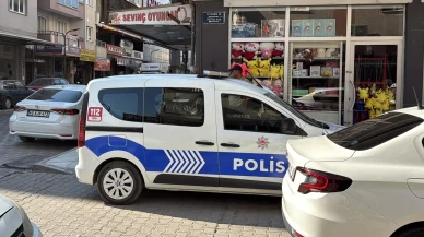 Eşini boğmaya çalıştığı iddia edildi