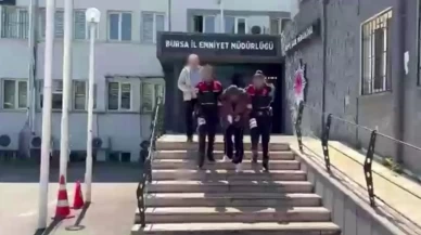 TikTok'ta canlı yayın açan kadını yüzünden bıçakladı!