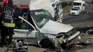 Konya’da karşı şeride geçen TIR 4 araca çarptı: 1 ölü, 9 yaralı