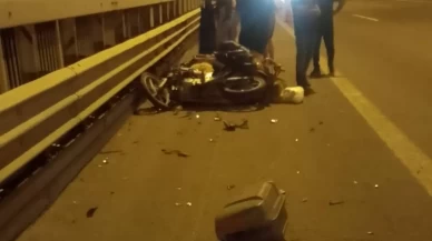 Bolu Dağı’nda kamyona çarpan motosikletin sürücüsü öldü