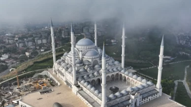Büyük Çamlıca Camisi sis denizinin içinde kaldı!