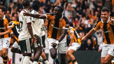 Hull City'den Manchester United'ı bozguna uğrattı!