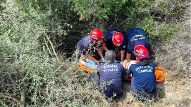 Adana’da otomobil 200 metrelik uçuruma düştü