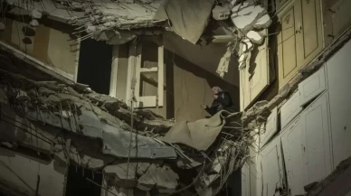 İsrail ateşkese rağmen Lübnan'ın güneyine saldırdı