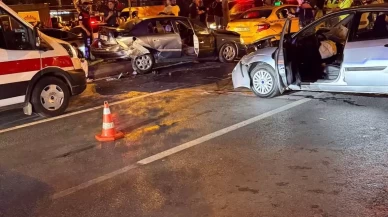 Maltepe’de 4 aracın karıştığı zincirleme kaza can aldı
