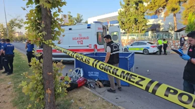 Gaziantep’te motosiklet ağaca çarptı