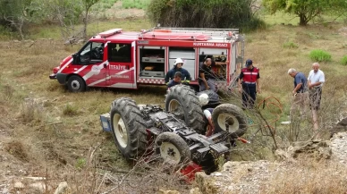 Antalya’da devrilen traktörün altında kalan öğretmen yaşamını yitirdi