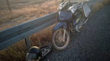 Kayseri’de bariyere çarpan motosikletin sürücüsü hayatını kaybetti