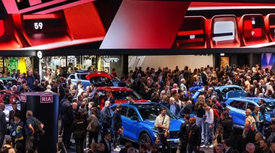 Renault Group, 50 modelle Paris’te
