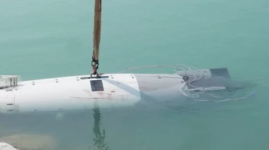 İran ABD'ye ait denizaltını ele geçirdiği görüntüleri yayımladı