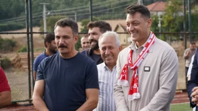 Mesut Özil’den gençlere müjde!