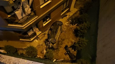 Eyüpsultan’da otomobil binanın 3’üncü katına çarptı: 2 yaralı
