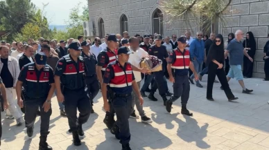 Umay bebeğin cenazesinde yürekleri dağlayan görüntü