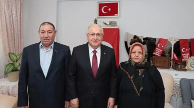 Bakan Güler, şehit Jandarma Er Emin Polat’ın ailesini ziyaret etti