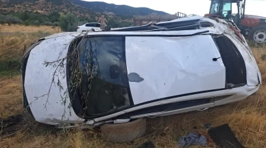 Bingöl'de otomobil şarampole uçtu