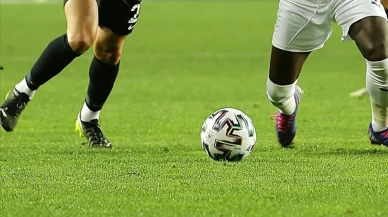 Fiorentina - Pisa canlı izle! TRT Spor Canlı Yayın
