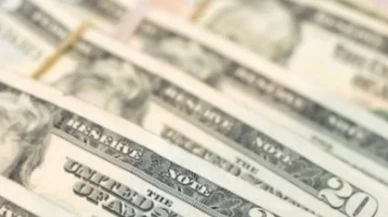 Dolar 48,47 liranın üzerine çıkarken, avro 56,44 liradan güne başladı!