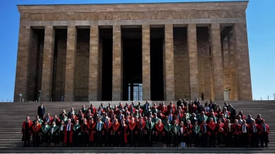 Yeni adli yıl öncesi Yargıtay heyeti Anıtkabir’i ziyaret etti