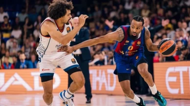 Anadolu Efes, Barcelona'ya direnemedi