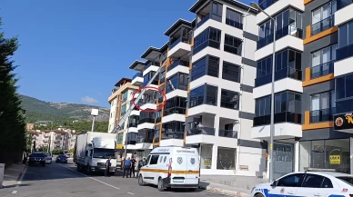 Bacaklarında ve kafatasında kırıklar tespit edildi
