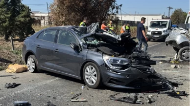 Balıkesir’de iki otomobil çarpıştı: 1 ölü, 3 yaralı