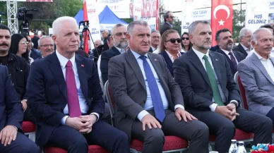 Bakan Bak tarih verdi! Türkiye’nin 3’üncü büyük stadyumu açılıyor