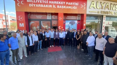 Diyarbakır'da MHP'ye yoğun katılım!