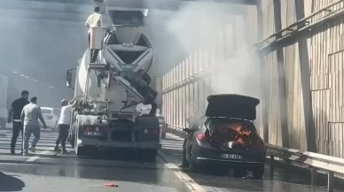 Sarıyer’de seyir halindeki otomobil alevlere teslim oldu