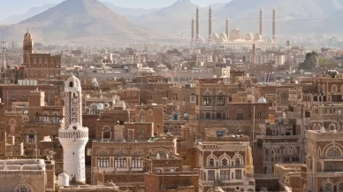 Yemen ordusu stratejik Yeteme bölgesini geri aldı