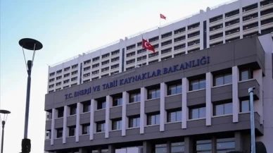 Türkiye güneş ve rüzgardan 10 yılda 442,2 teravatsaat elektrik üretti