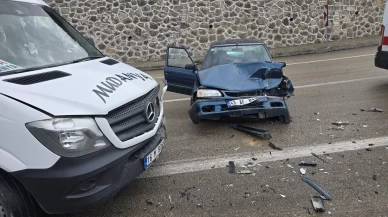 Yağış nedeniyle kaza! 2 kişi yaralandı