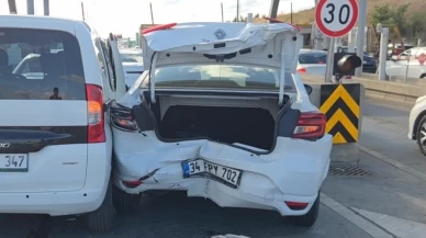 Eyüpsultan'da 4 araç birbirine girdi