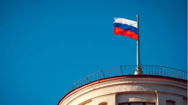 Lavrov’dan Almanya’nın konsolosluk kararına sert tepki
