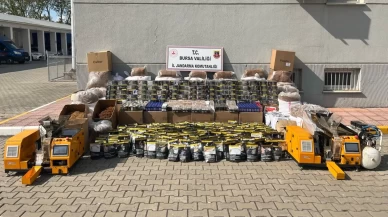 Bursa’da 3 milyon 200 bin TL’lik kaçak tütün operasyonu