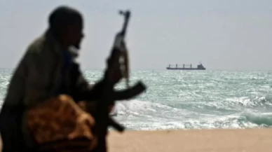 Husilerden Suudi Arabistan’a misilleme mesajı!