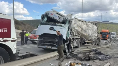 Kocaeli’de çimento yüklü silobas devrildi: 1 yaralı