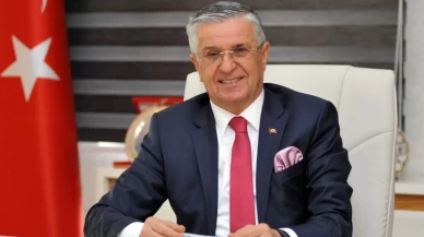 Kemer Belediye Başkanı Necati Topaloğlu CHP’den istifa etti!