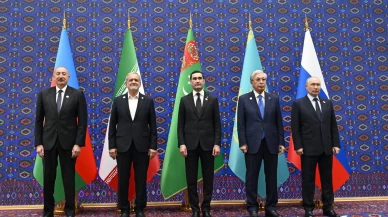 5 ülkenin liderleri Türkmenistan'da buluştu!