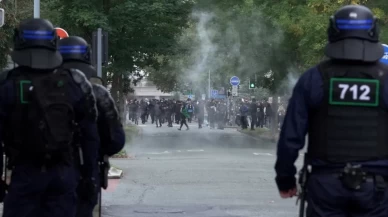 Fransa'da ülke genelinde eğitime zorunlu ara