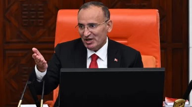 Bekir Bozdağ TBMM Başkan Vekilliği görevinden istifa etti