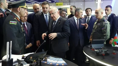 Bakan Yaşar Güler, ADEX fuarını ziyaret etti