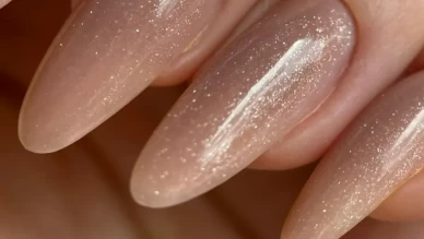 Evde jel tırnak yapmanın püf noktaları