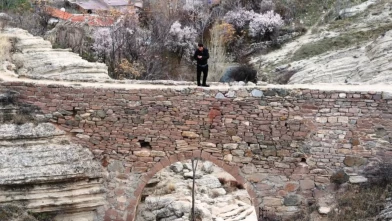 Konya’nın gizemli yapısı Şeytan Köprüsü ürkütücü görünümüyle ilgi çekiyor