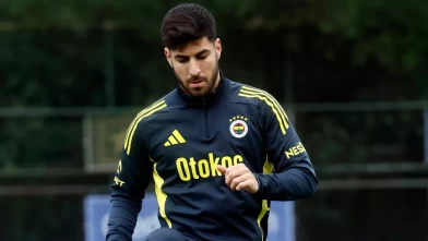 Fenerbahçe, Beşiktaş derbisi öncesi kampa girdi