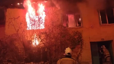 Kütahya’da ahşap evde yangın faciası: Anne hayatını kaybetti, kızı yaralı