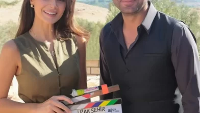 Sinem Ünsal’dan ‘Uzak Şehir’ ikinci sezon paylaşımı