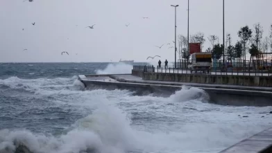 Ege’de fırtına, Batı’da sağanak etkili olacak
