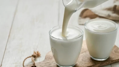 Keçi ve inek sütü karışımlı doğal kefir yapımı