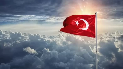 Rüyada Bayrak Görmek Ne Anlama Gelir? Rüyada Türk Bayrağı Görmek Tabiri